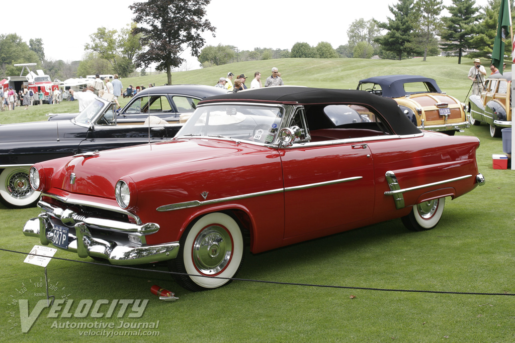 1953 Ford Crestline Sunliner Convertible Coupe