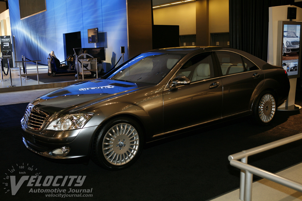 2007 Mercedes-Benz S400 Bluetec Hybrid