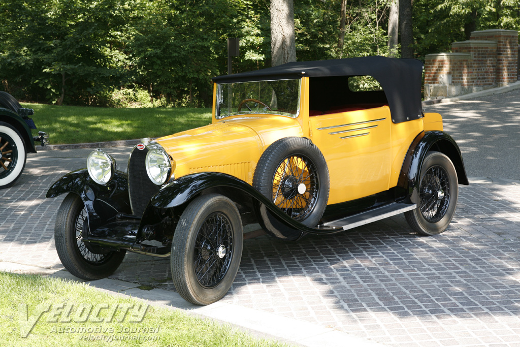 1930 Bugatti T 40 Drophead coupe by Tomas