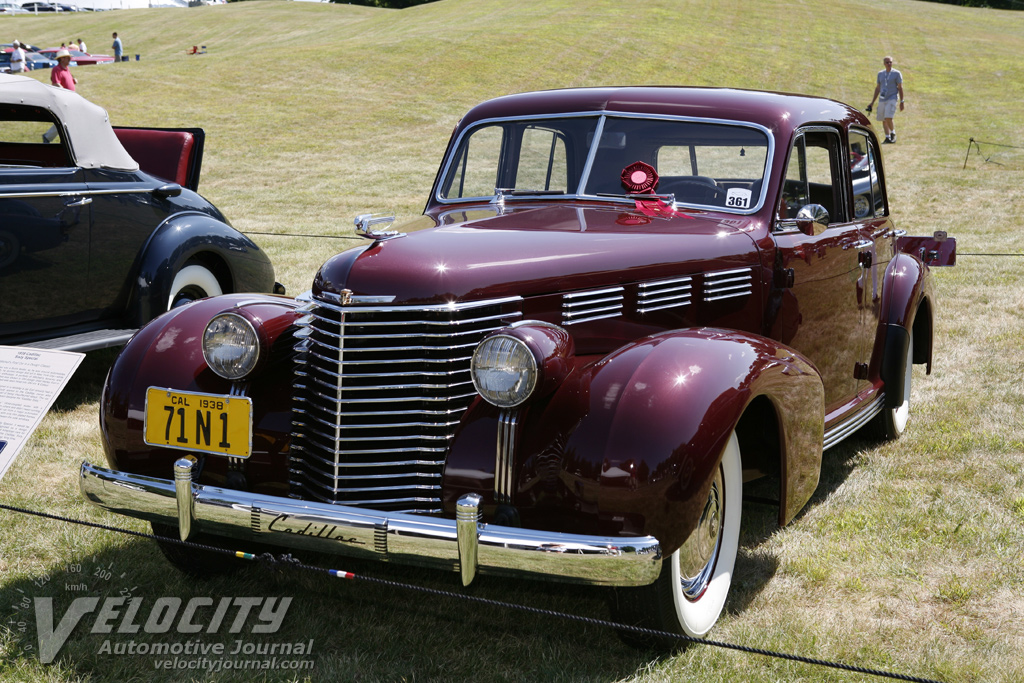 1938 Cadillac Series 60 Special Sedan