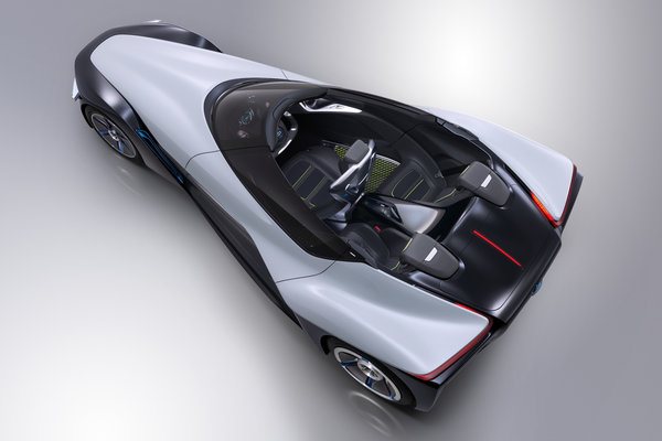 2013 Nissan BladeGlider