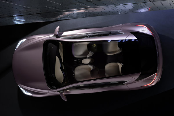 2013 Infiniti Q30