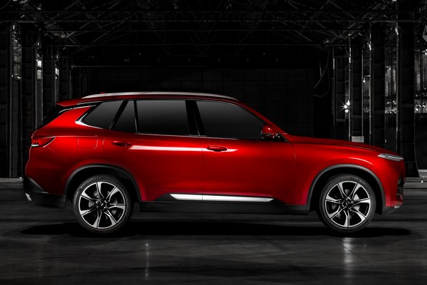 2018 VinFast Lux SA2.0 SUV