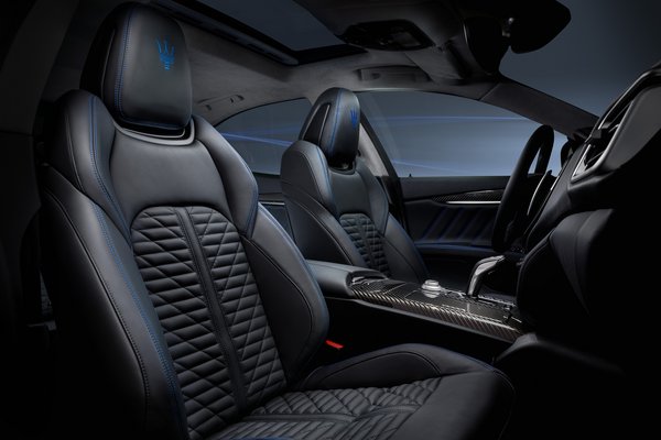 2021 Maserati Ghibli Hybrid Interior