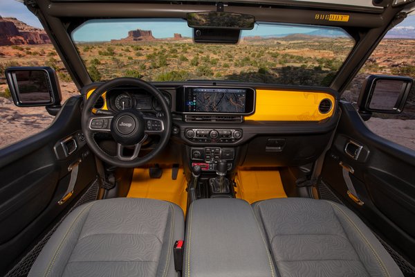 2025 Jeep Bug Out 4xe Interior