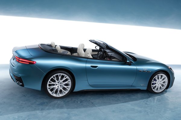 2025 Maserati GranCabrio Trofeo ONE of ONE - THE I.C.E.