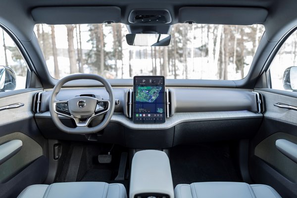 2026 Volvo EX30 Cross Country Interior