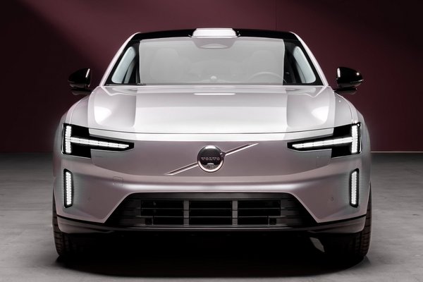 2026 Volvo ES90