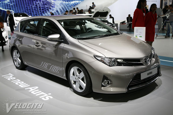 2013 Toyota Auris