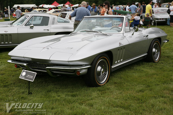 1966 Chevrolet Corvette convertible