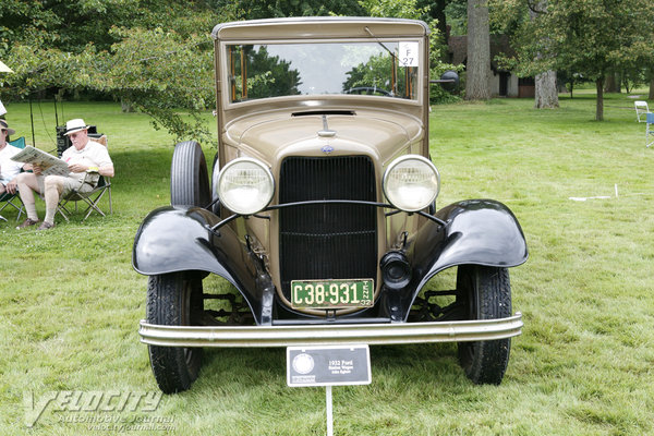 1932 Ford station wagon