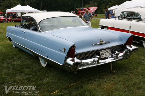 1956 Lincoln Capri