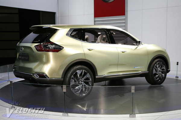 2012 Nissan Hi-Cross