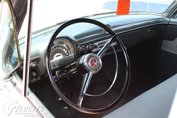 1953 Ford Customline 4d sedan Interior