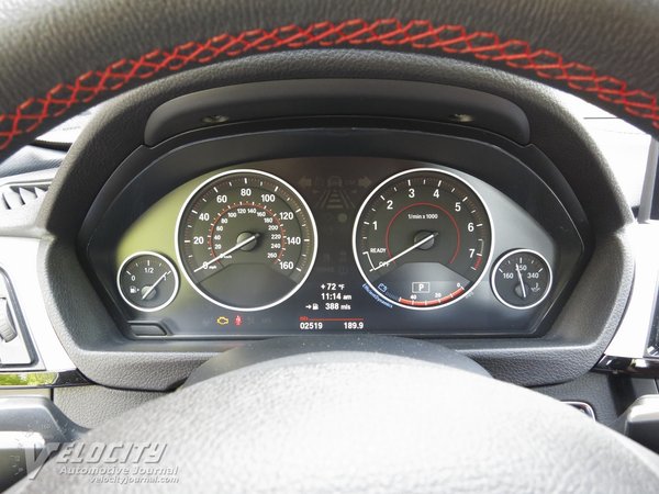 2012 BMW 3-Series 335i sedan Instrumentation