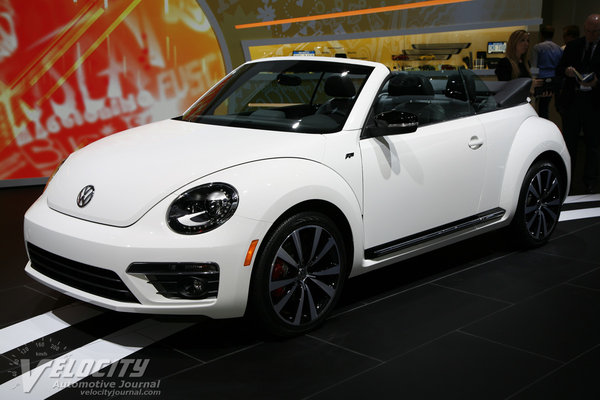 2014 Volkswagen Beetle Convertible R-Line