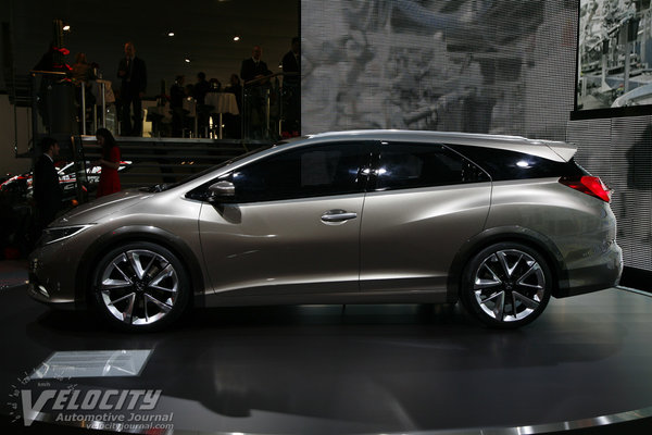 2013 Honda Civic Tourer