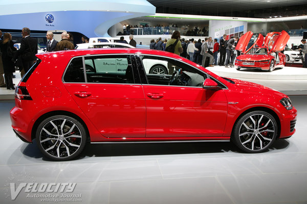 2014 Volkswagen Golf GTI 5d