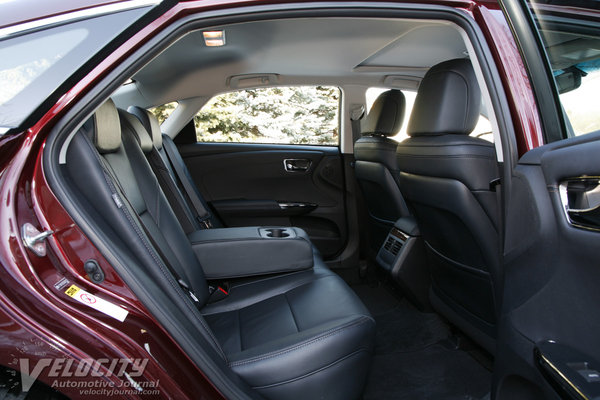 2013 Toyota Avalon XLE Touring Interior