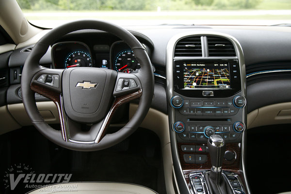 2013 Chevrolet Malibu LTZ Instrumentation