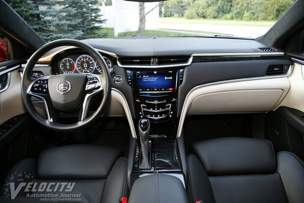 2013 Cadillac XTS 4 Platinum  Interior