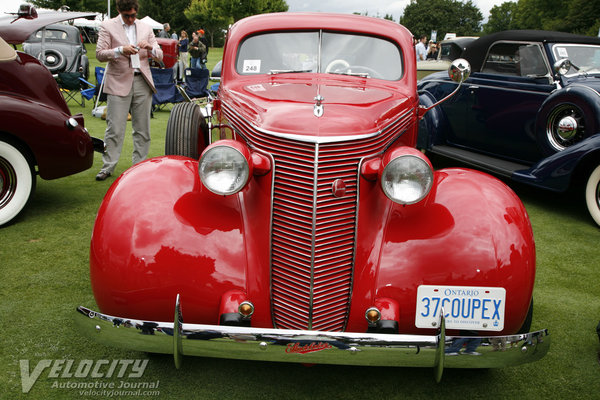 1937 Studebaker J5 Express Coupe