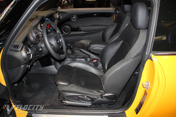 2014 Mini Cooper Hardtop Interior