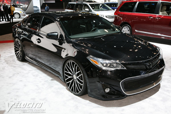 2012 Toyota Avalon by Dub Magazine