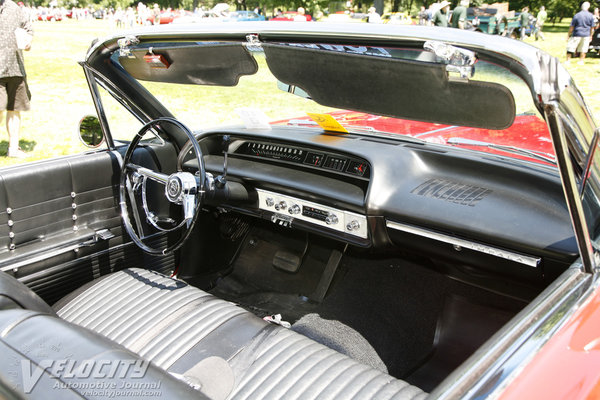 1964 Chevrolet Impala convertible Interior