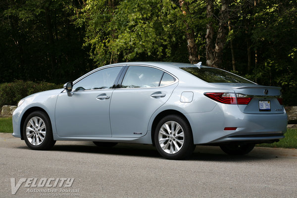 2014 Lexus ES 300h