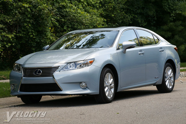 2014 Lexus ES 300h