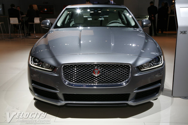 2016 Jaguar XE sedan