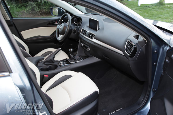 2015 Mazda Mazda3 5d Interior