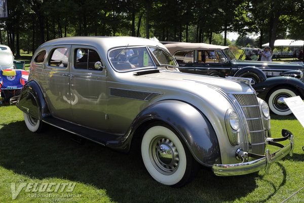 1935 Chrysler C-1 Airflow Sedan