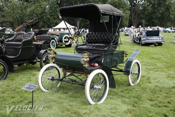 1902 Oldsmobile Curved Dash