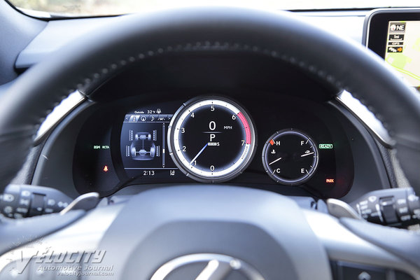 2016 Lexus RX450h Instrumentation