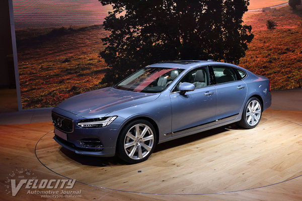 2017 Volvo S90