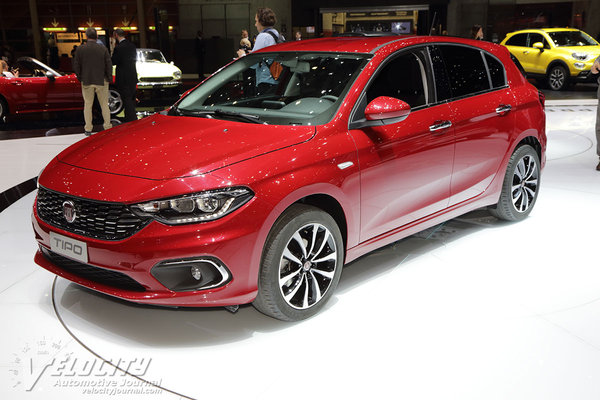 2016 Fiat Tipo 5d