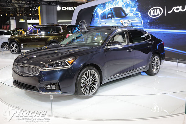 2017 Kia Cadenza