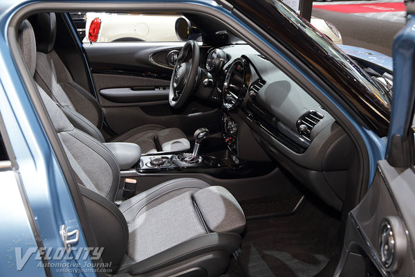 2016 Mini Clubman Interior