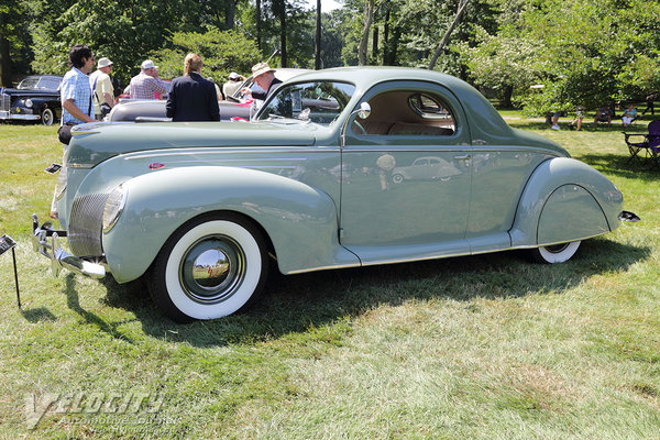 1939 Lincoln Zephyr