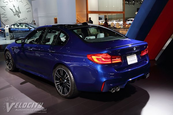 2018 BMW 5-Series M5  sedan