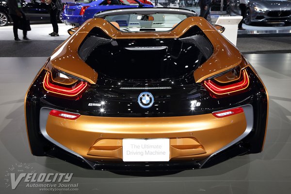 2019 BMW i8 Roadster