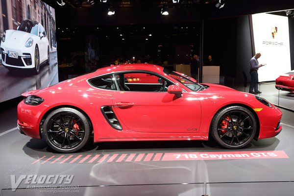 2018 Porsche 718 Cayman GTS