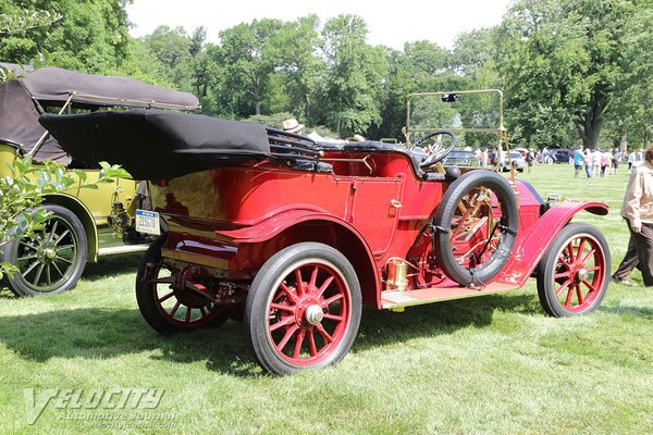 1911 Cadillac Model 30 touring car