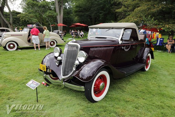 1934 Ford Model 40 Deluxe Roadster