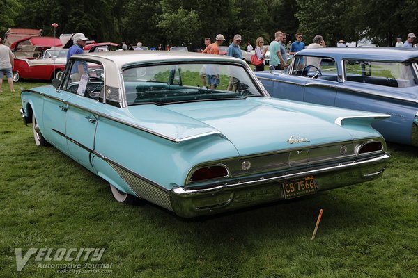 1960 Ford Galaxie Town Sedan