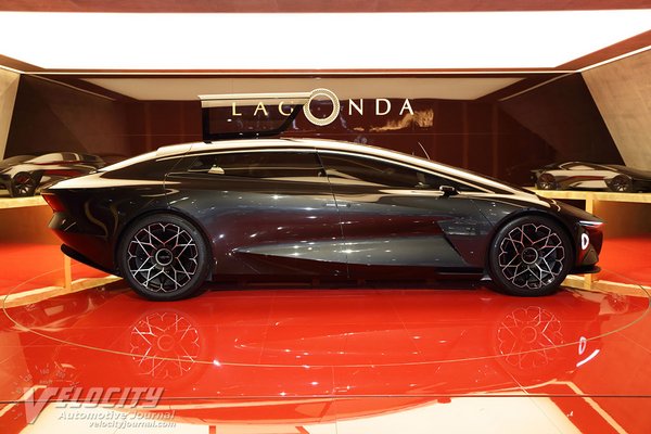 2018 Aston Martin Lagonda Vision