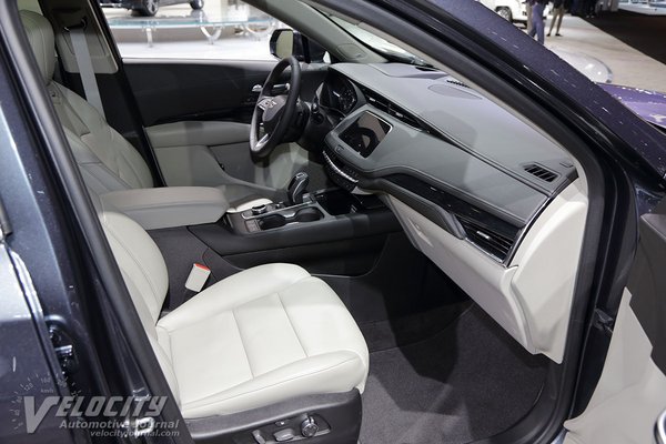 2019 Cadillac XT4 Interior