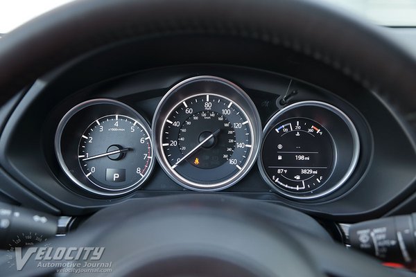 2018 Mazda CX-5 Instrumentation